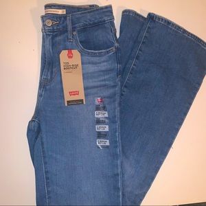 levis bootcut jeans